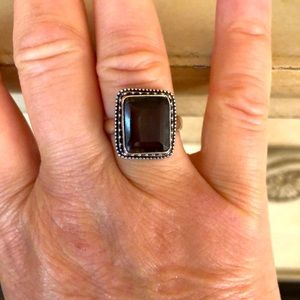 Silver & stone ring size 7